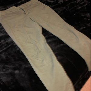 Business casual skinny pants